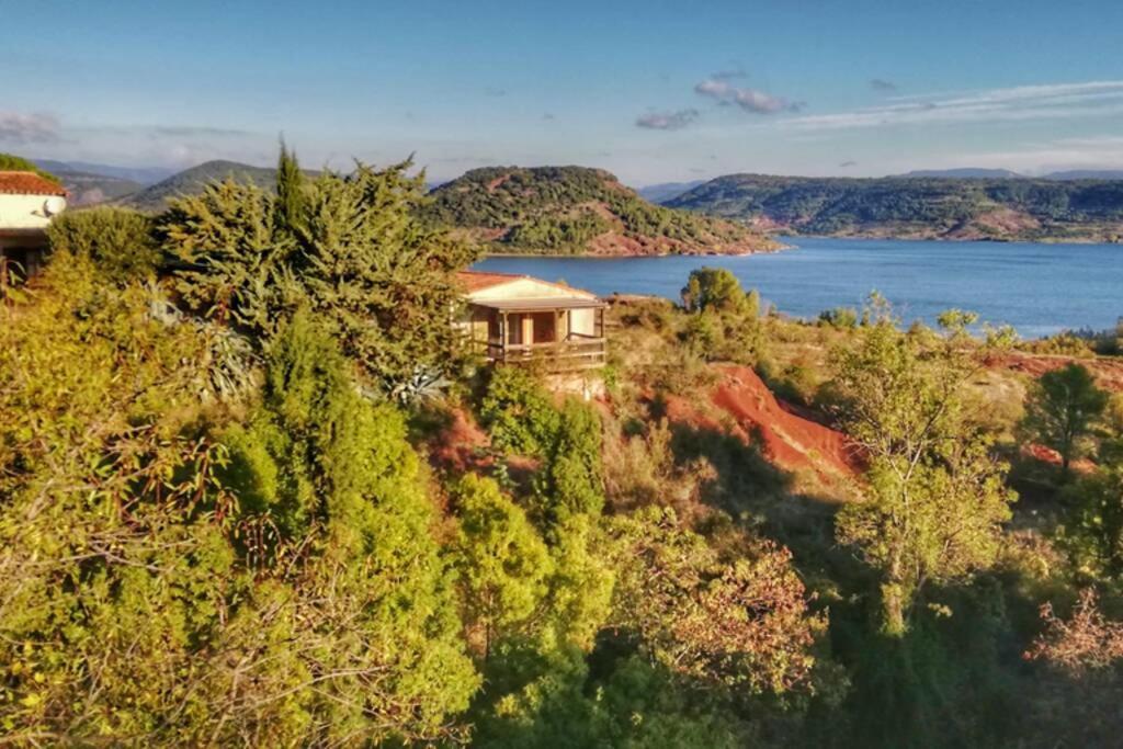 Studio 32M2 - Dans Propriete Avec Vue Imprenable Sur Le Lac Du Salagou Liausson Zewnętrze zdjęcie