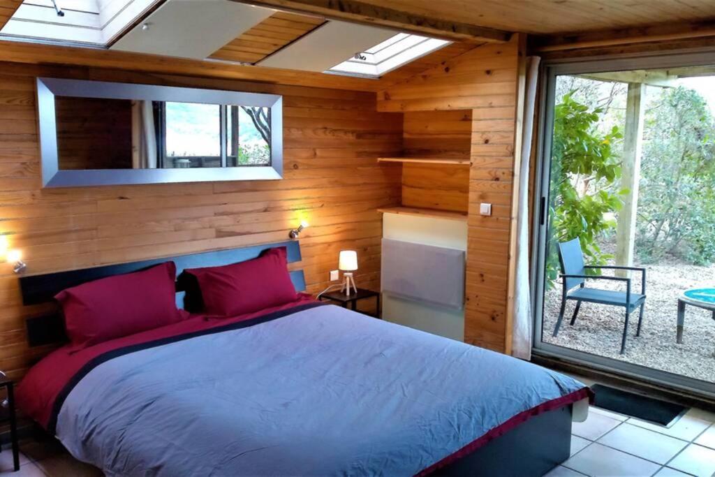 Studio 32M2 - Dans Propriete Avec Vue Imprenable Sur Le Lac Du Salagou Liausson Zewnętrze zdjęcie