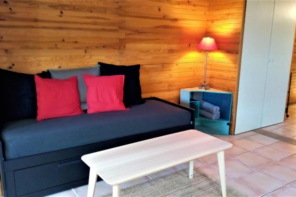 Studio 32M2 - Dans Propriete Avec Vue Imprenable Sur Le Lac Du Salagou Liausson Zewnętrze zdjęcie